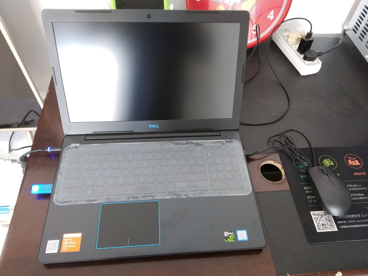 戴尔g3 3579,戴尔g3 3590 戴尔(dell) 游匣g3-3579-2745bl 15.