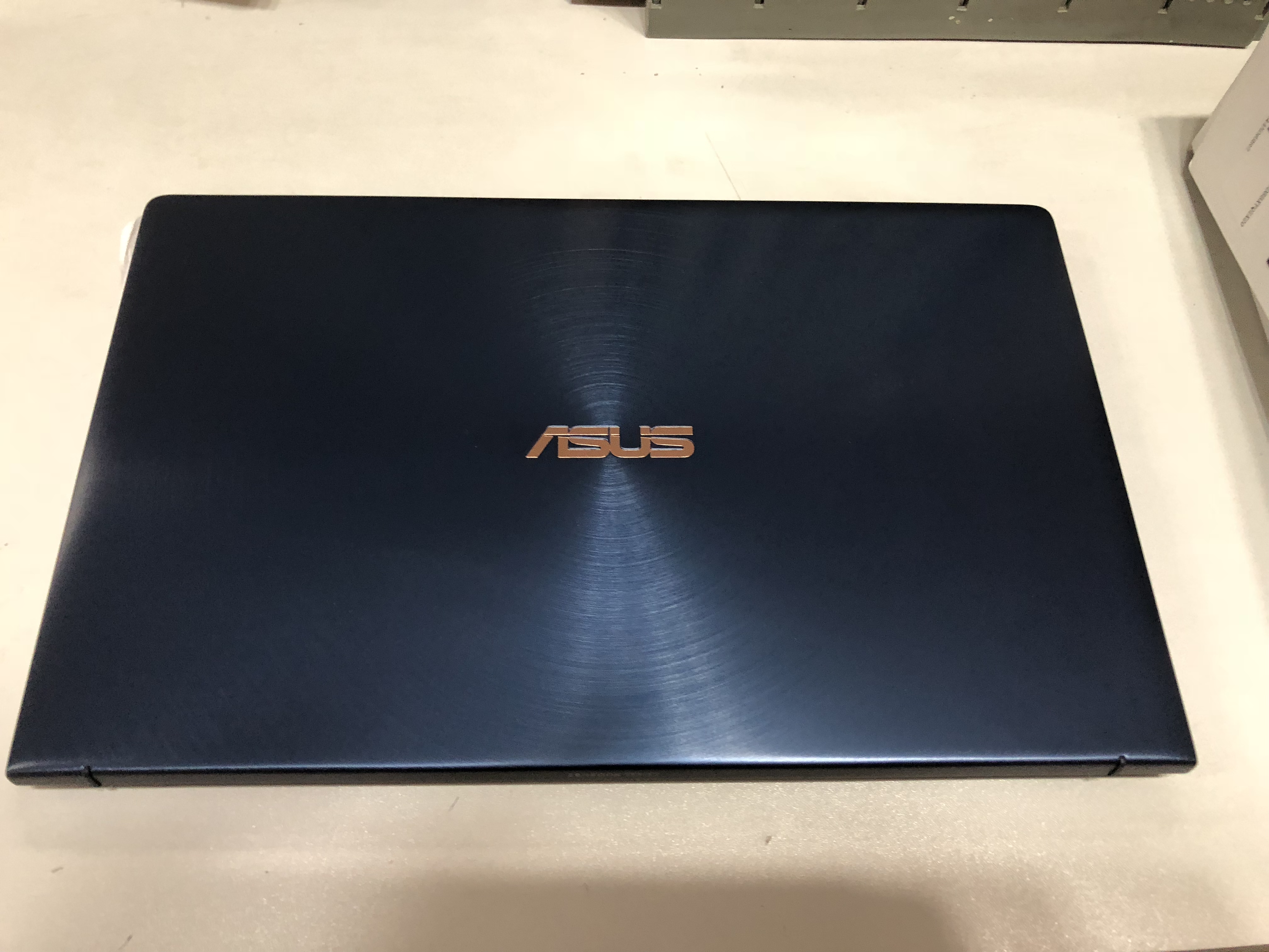 华硕(asus)灵耀u 2代 13.