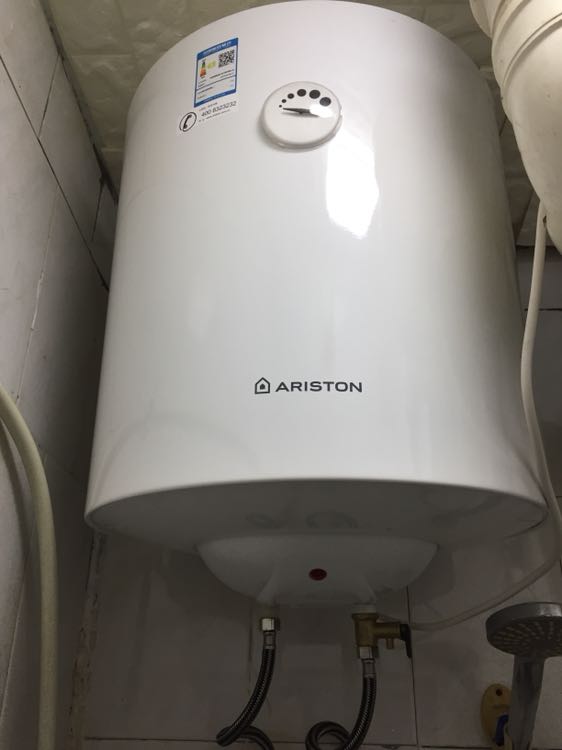 阿里斯顿(ariston)50l 竖式设计 立式家用电热水器 dove50vm1.