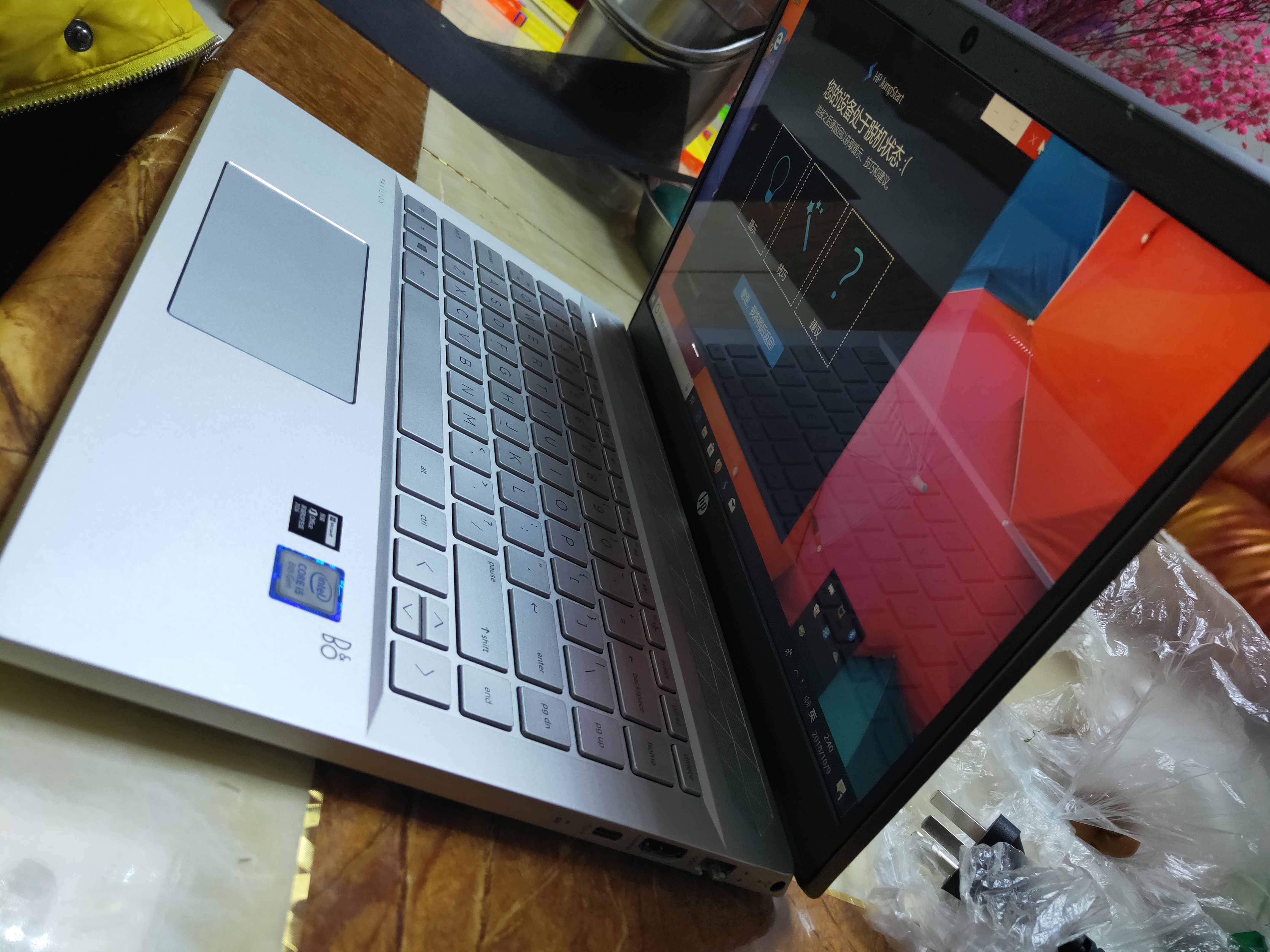 0英寸学生女游戏笔记本电脑(i5-1035g1 8g 1tb ssd mx250 2g独显)初恋