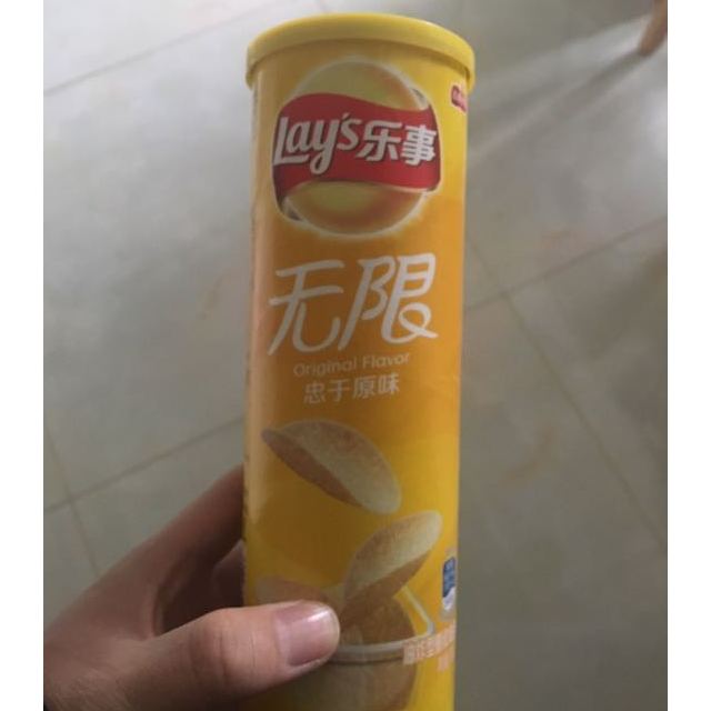 乐事无限忠于原味薯片104g罐零食下午茶