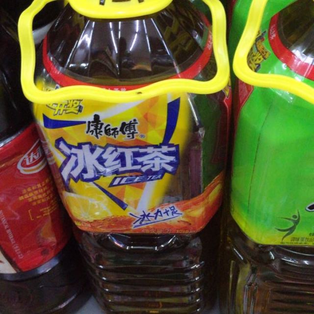 康师傅 冰红茶柠檬味2l*6瓶整箱 柠檬茶饮料 家庭聚餐