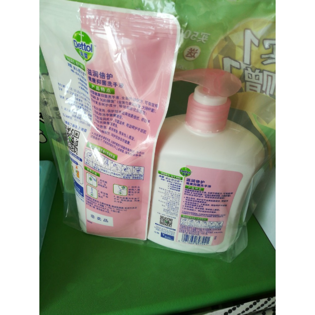 > 滴露(dettol)健康抑菌洗手液滋润倍护500g 300g商品评价 > 您没有