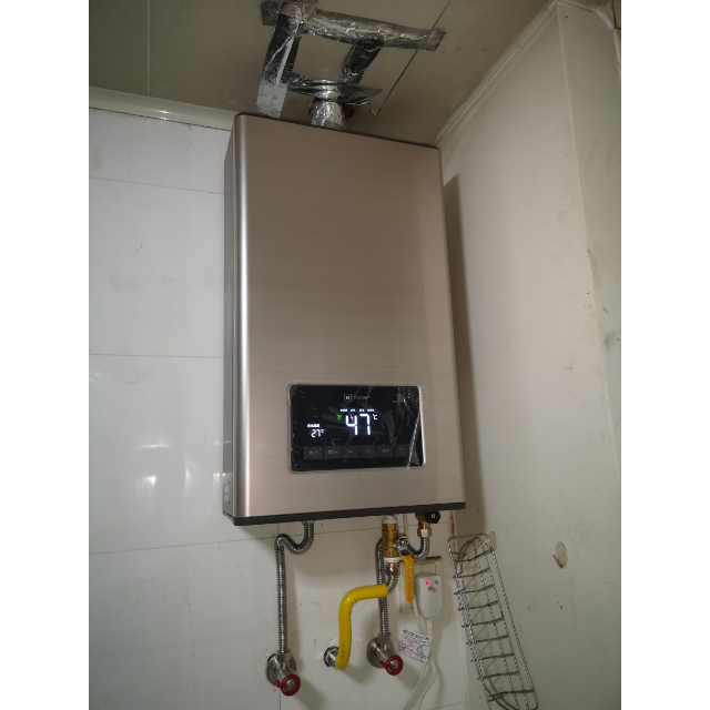 美的midea比佛利16升燃气热水器家用jsq30w6天然气增压零冷水磁化净水