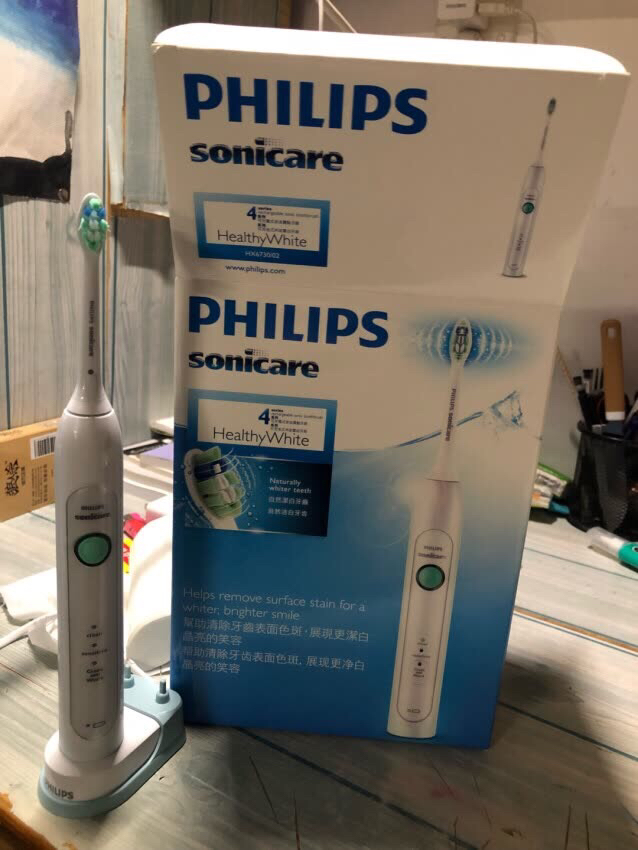 飞利浦(philips)声波震动式电动牙刷hx6730 成人充电式牙刷31000转