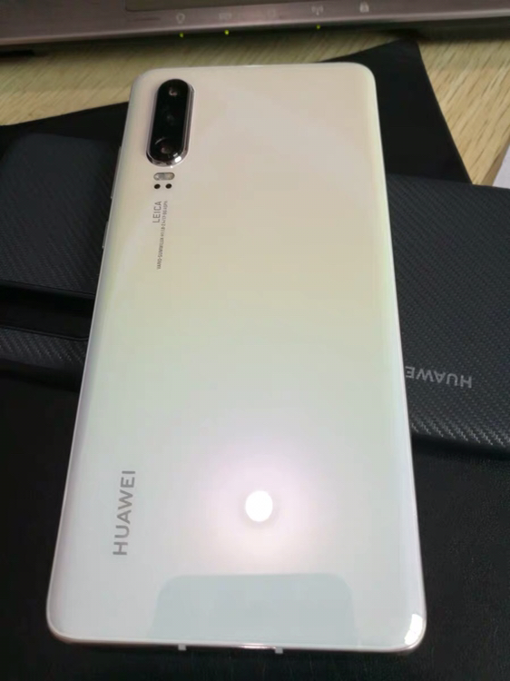 华为(huawei)p30 8gb 128gb 全通版(珠光贝母)移动联通电信4g手机