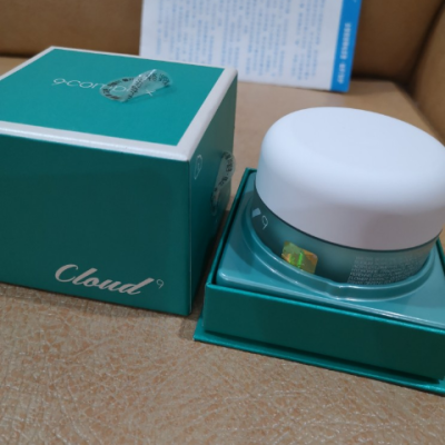 九朵云 cloud9 祛斑面霜...