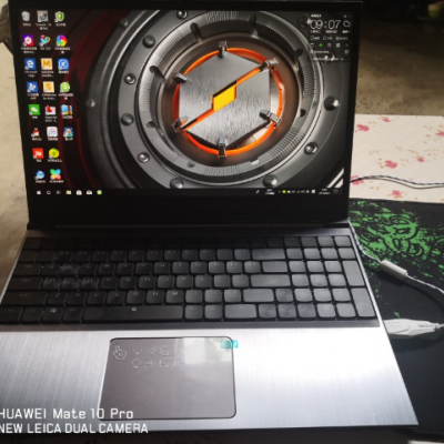 当季新品 机械革命(mechrevo) z2-g 9代i7 16系新显卡1660ti6g 电竞屏