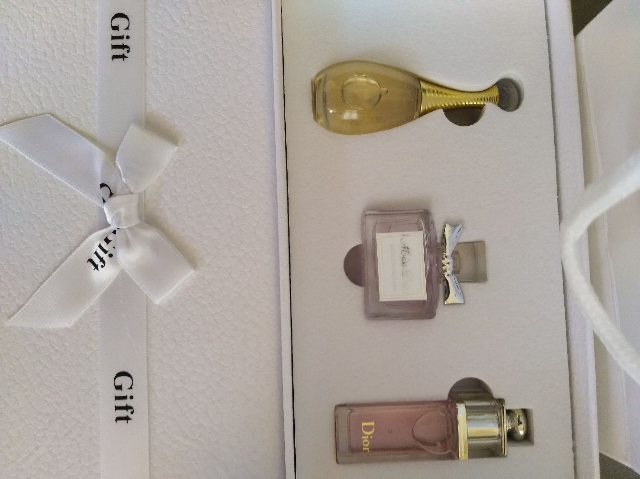 我们为您提供迪奥香水5件的优质评价,包括迪奥香水5件商品评价,晒单