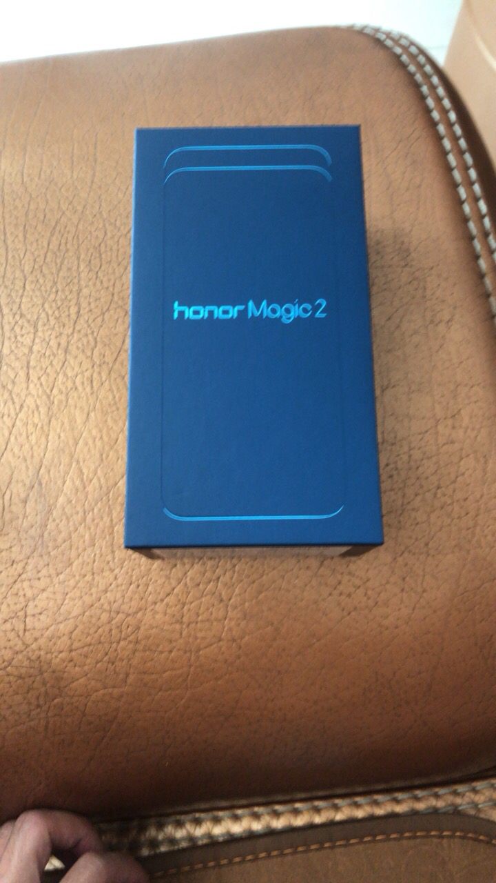华为magic2,华为magic3pro 华为/荣耀(honor) 荣耀magic2 魔法全视屏手机 全网通 8gb 128gb 渐变