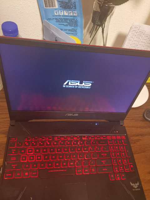 华硕(asus)飞行堡垒六代fx86fe8750(i7-8750h 16g 1tb 256gb gtx1050