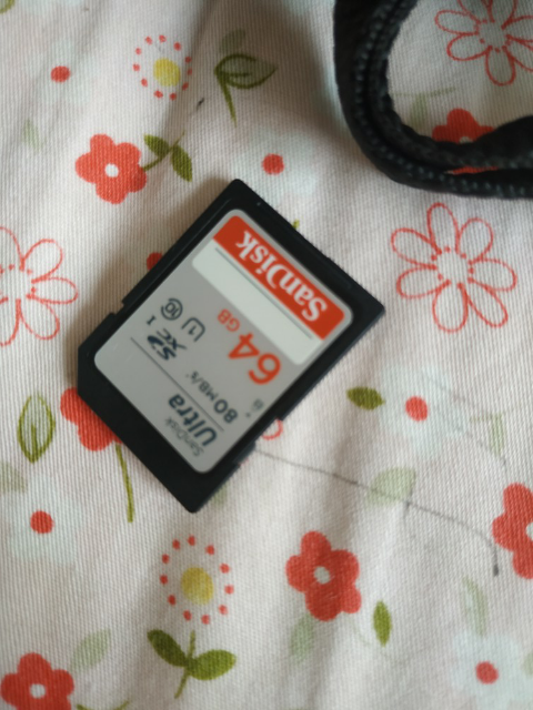 手机存储卡64g