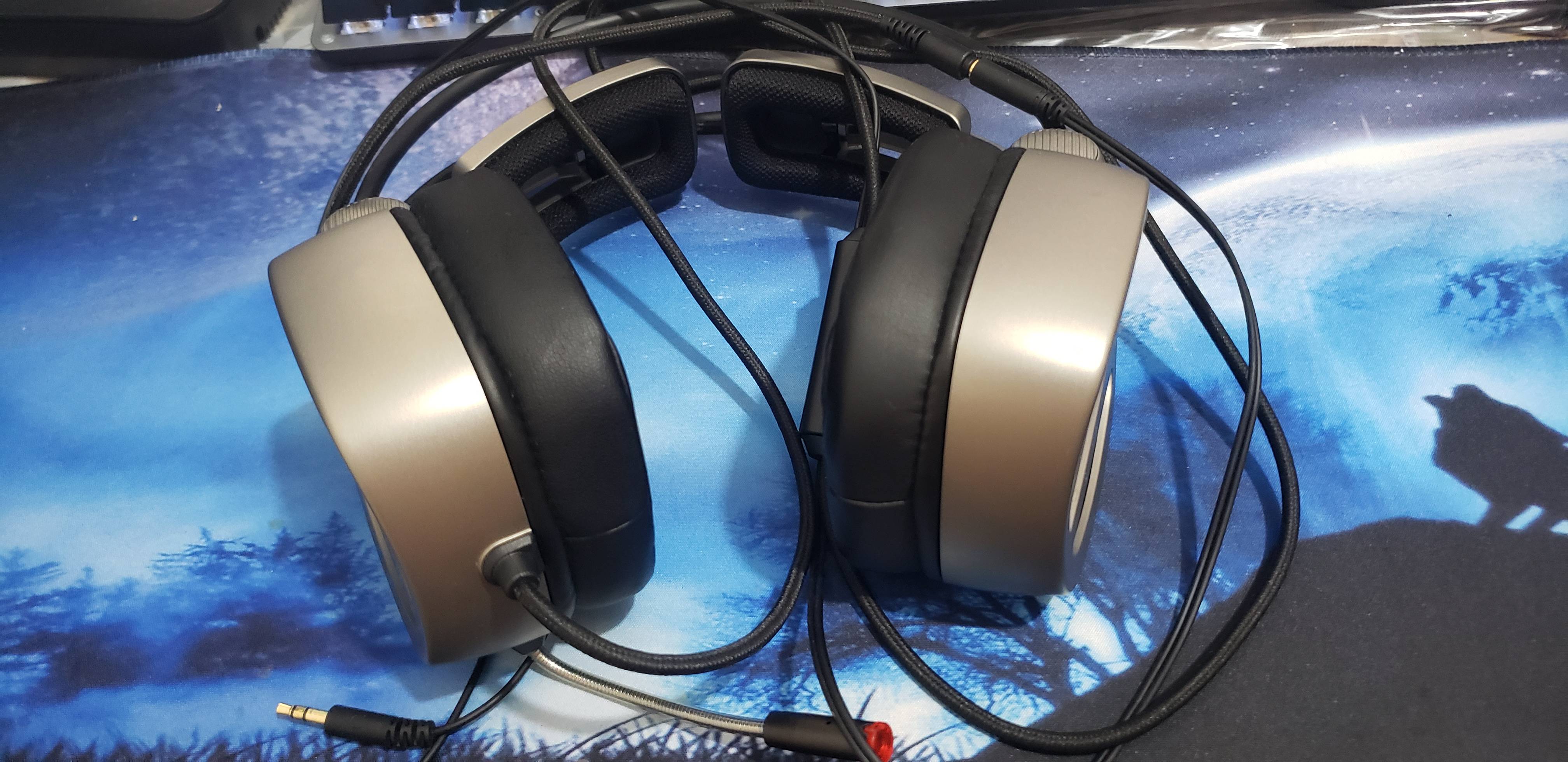 西伯利亚 游戏耳机 s21电脑头戴式带麦克风 带话筒主播吃鸡王电竞7.