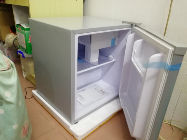 50升迷你小冰箱 家用节能小型单门电冰箱 冷藏软冷冻宿舍保鲜冰箱