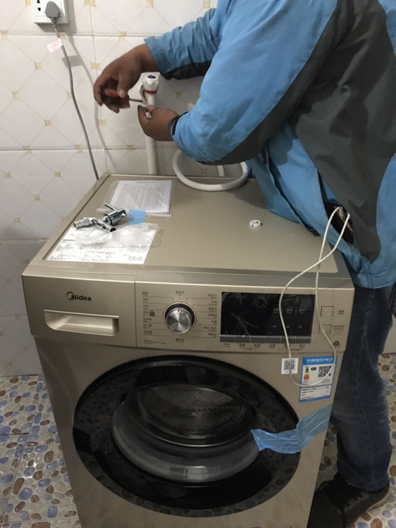 美的(midea)10公斤大容量家用全自动滚筒洗衣机变频静音上排水bldc