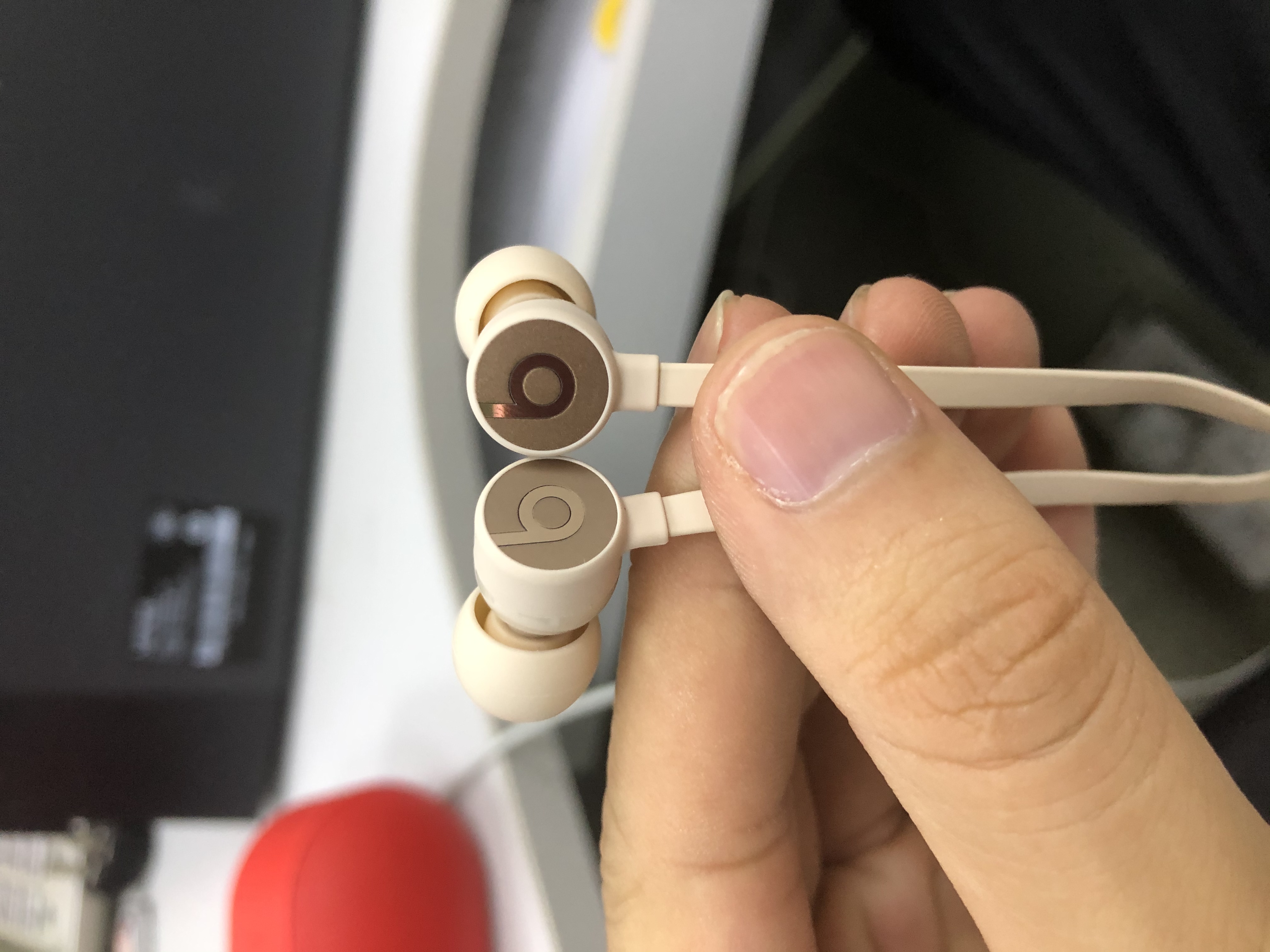 beats urbeats3入耳式耳机有线耳机手机耳机三键线控带麦 哑光金