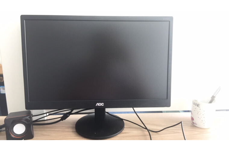 aoc显示器刷新率_datagridview刷新显示_aoc显示器有适配器吗