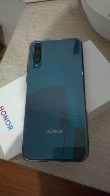 6gb 128gb 蓝水翡翠 全网通移动联通电信4g amoled光学屏幕指纹 4800