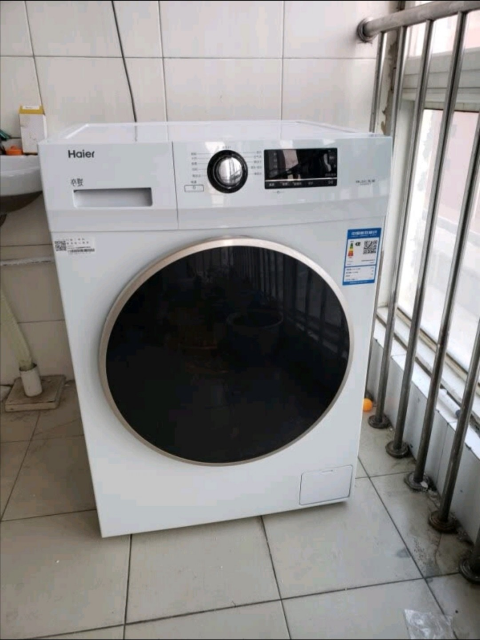 海尔(haier)洗烘一体机烘干机干衣机 10公斤变频全自动滚筒洗衣机