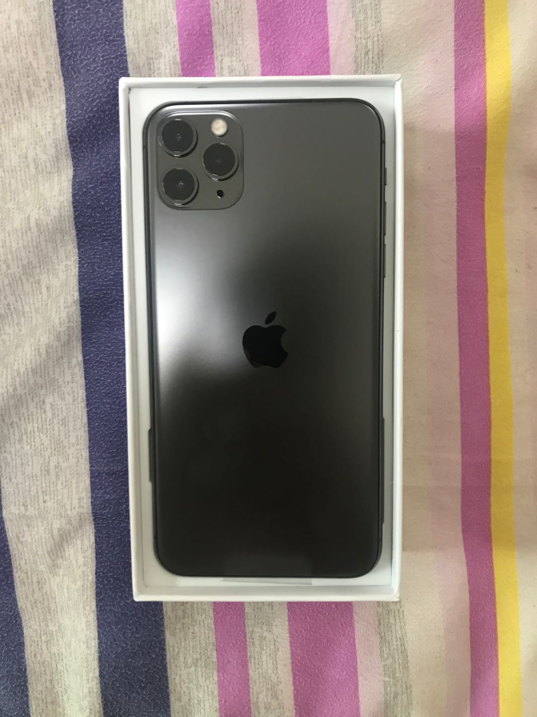 【2019新款】apple/苹果 iphone11pro max 64gb 深空灰 美版有锁 裸机
