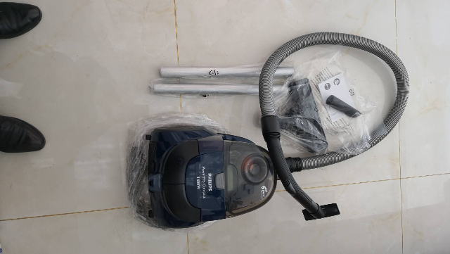 德尔玛小型吸尘器