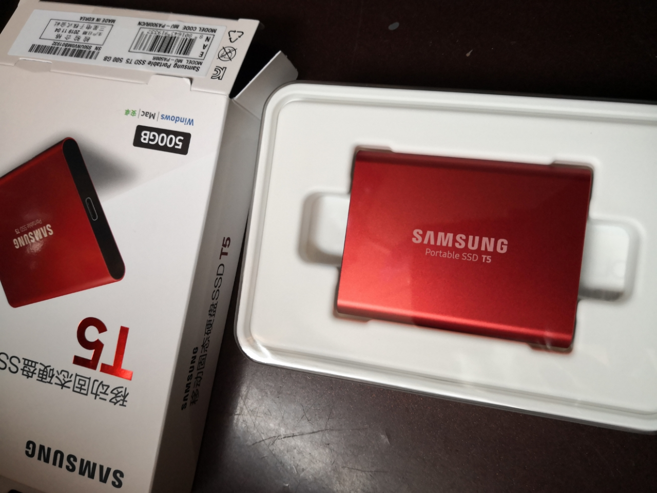三星(samsung)移动固态硬盘pssd t5 500gb usb3.1 1.