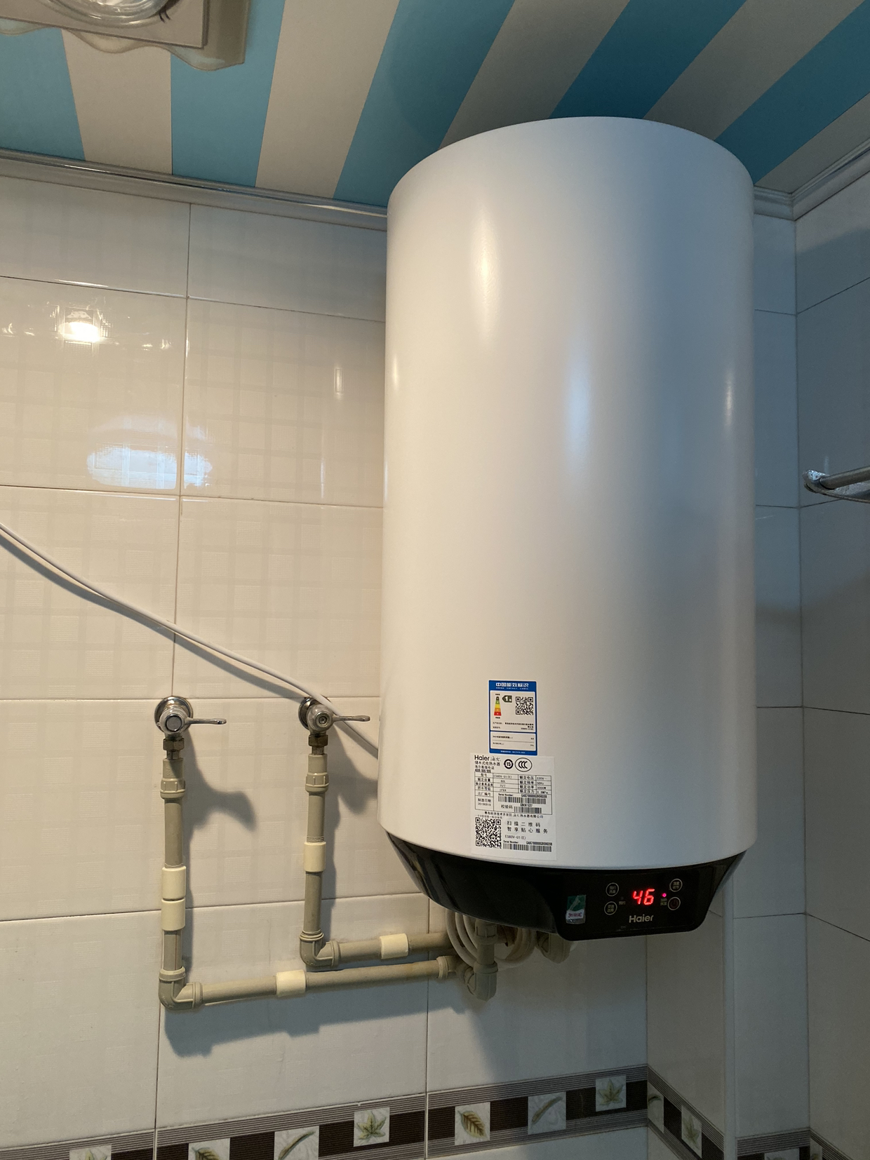 haier/海尔 es60v-u1(e) 家用60升竖式防电墙电热水器节省空间3000瓦