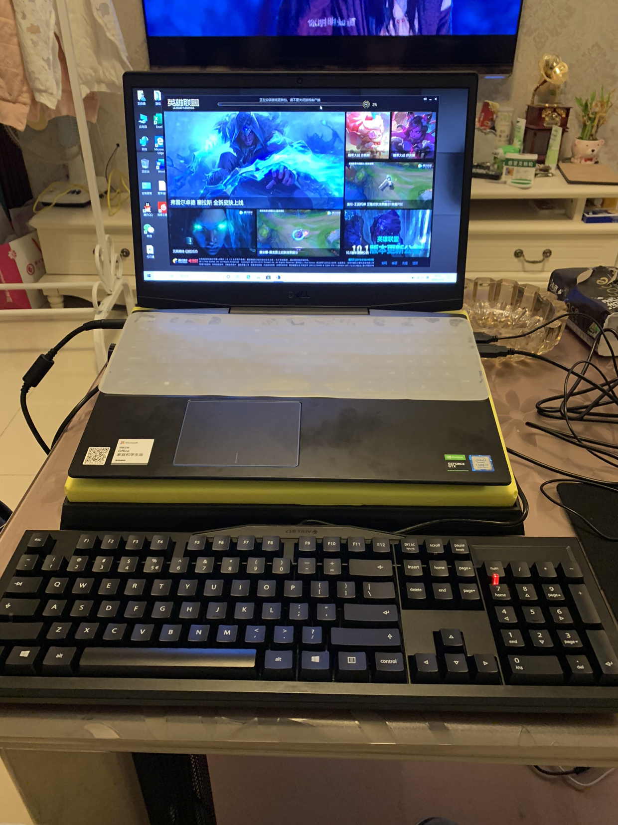 电竞设计游戏本学生笔记本电脑(i7-9750h 16g 512gb固态 gtx1660ti 6g