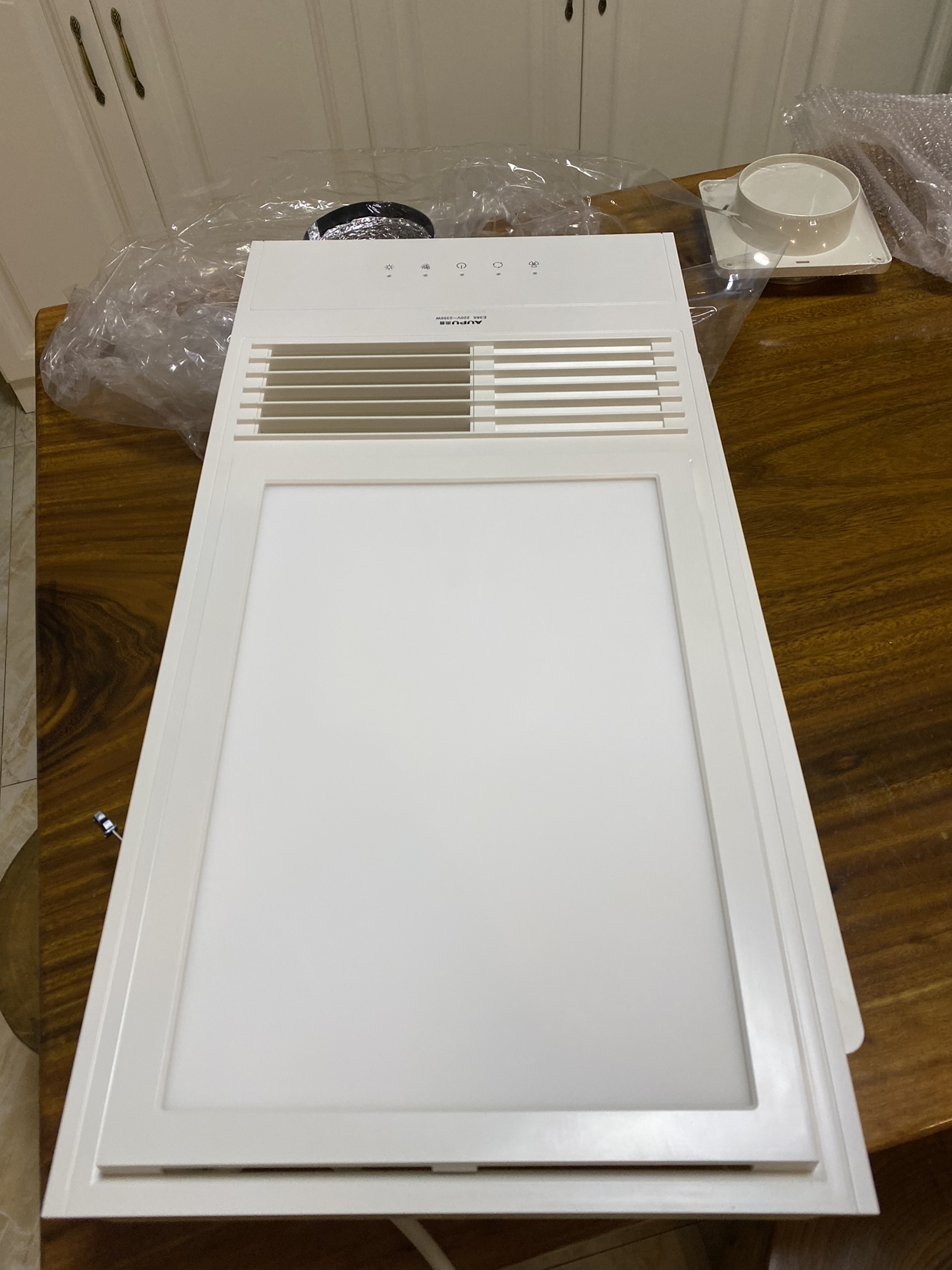 奥普(aupu)浴霸 e365风暖浴霸 智能触控开关 300x600悬浮面罩 带功能