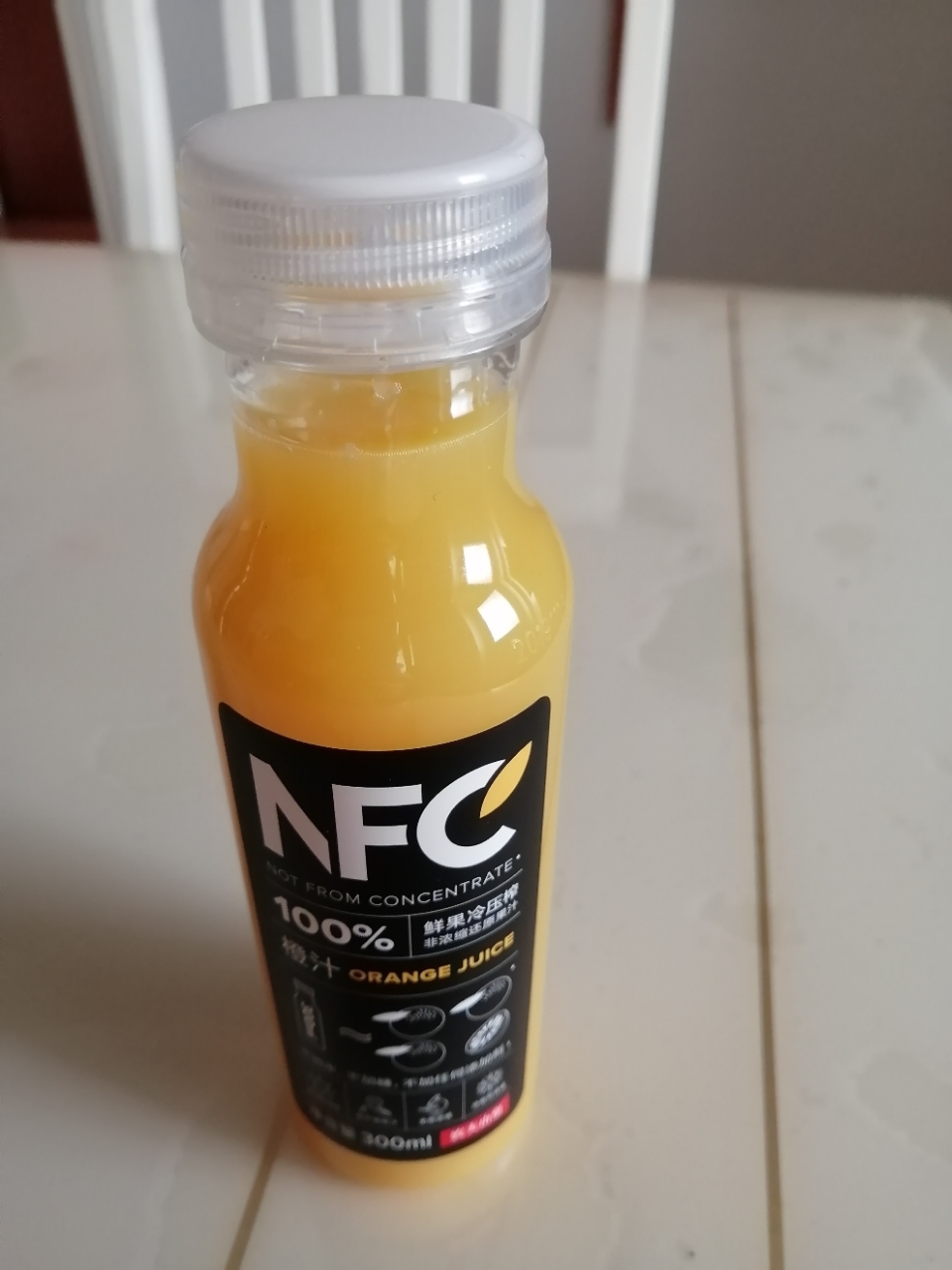 农夫山泉nfc果汁鲜果冷100%纯橙汁300ml*10瓶 礼盒装饮料晒单图