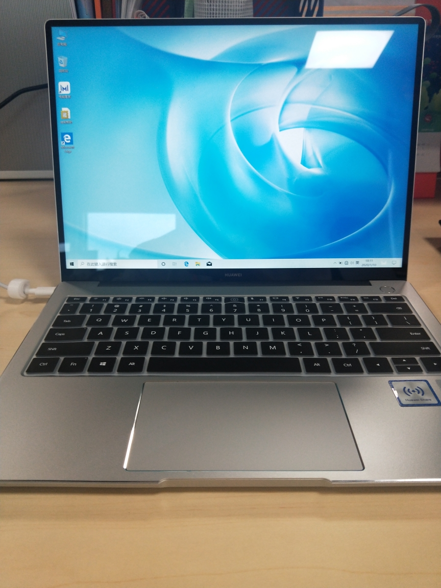 华为matebook 14 2020款 笔记本电脑 i5-10210u mx250独显 8gb 512gb