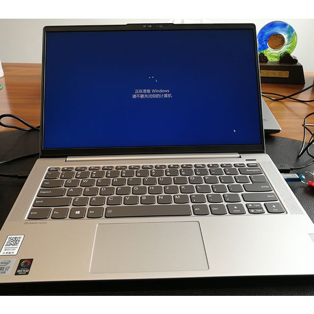 窄边框轻薄本学生笔记本电脑(i7-1065g7 16g mx350 2g独显 512g ssd