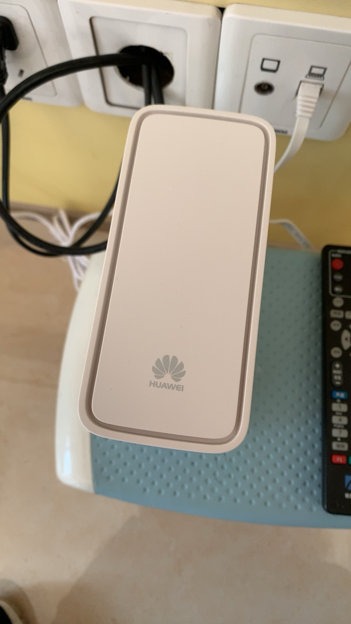 华为(huawei)a1路由器ws852有线无线双千兆/双频双核智能无线路由器