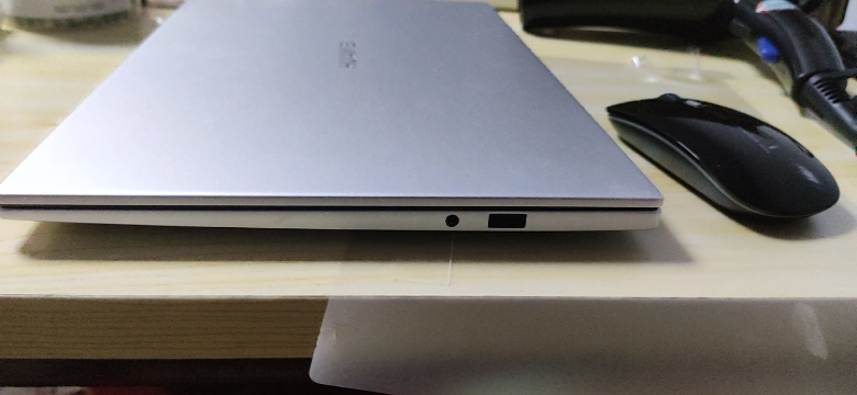 华为matebook d 14笔记本电脑 皓月银 第十代智能英特尔 酷睿 i5-10