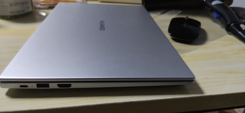 华为matebook d 14笔记本电脑 皓月银 第十代智能英特尔 酷睿 i5-10
