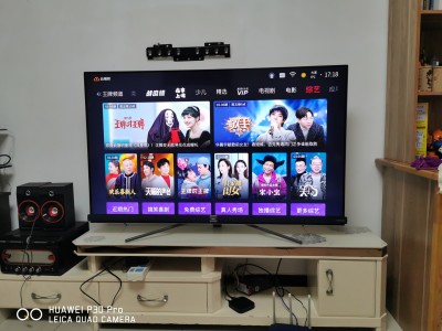 视听效果:很不错,运行很快,看电视画质也很高,音响更是还不错,看电影