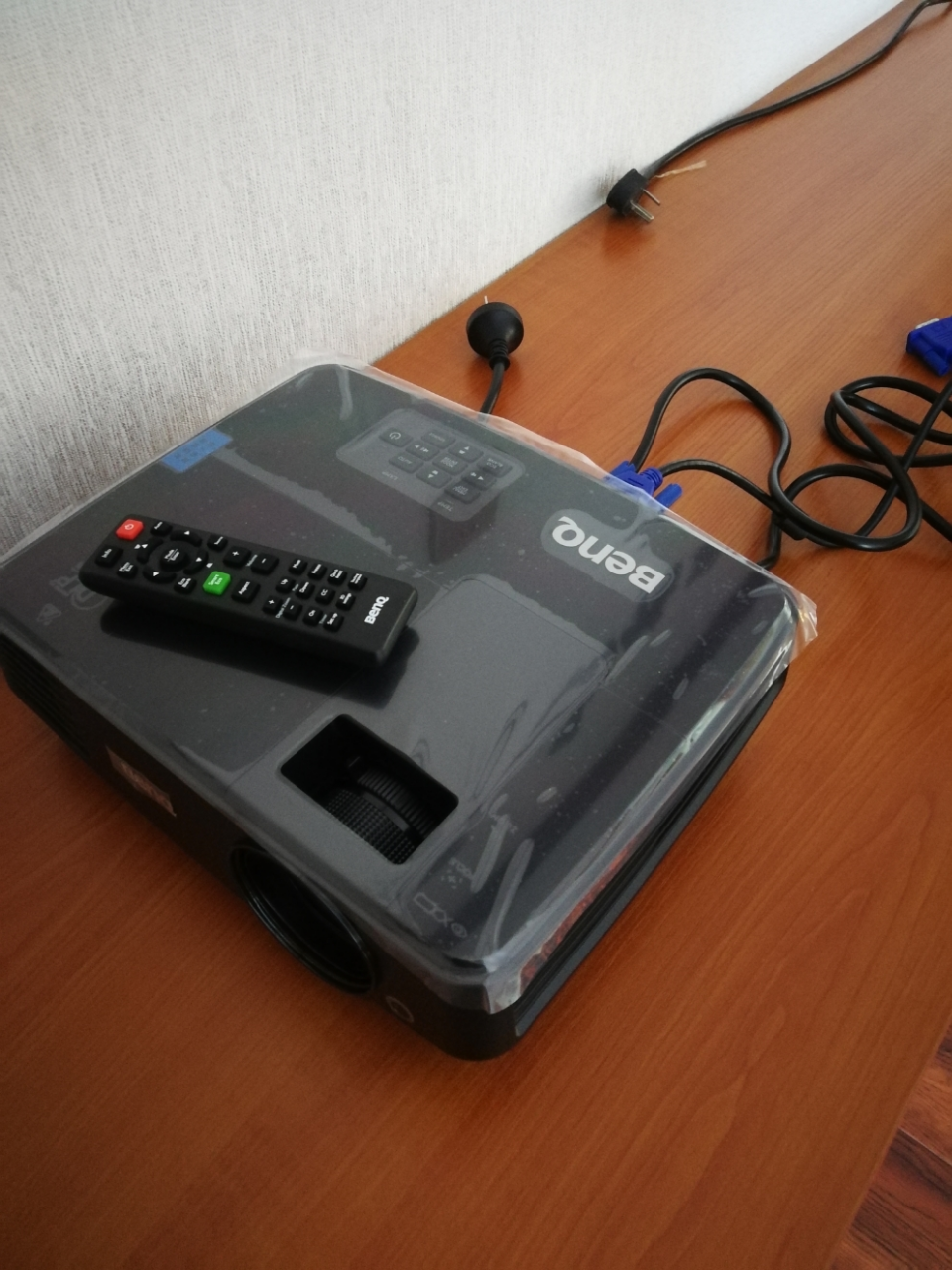 明基(benq)ms506投影仪 便携商用商务会议办公培训高清教学投影机投墙