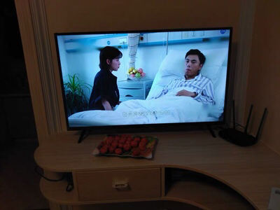 tcl 43l2f 43英寸 高清 安卓 网络 智能 卧室 液晶 平板 电视 43l2f