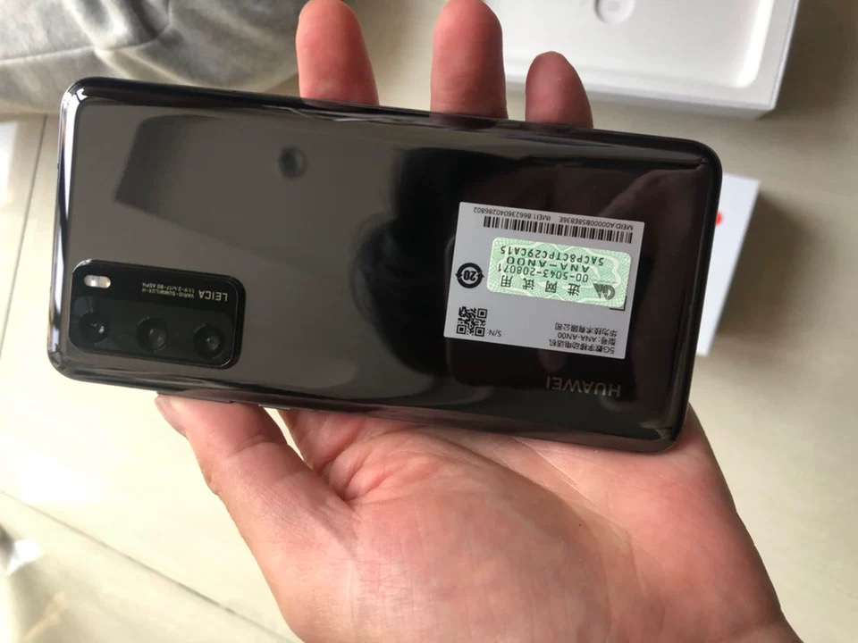 华为(huawei) 华为p40 5g全网通 8gb 128gb 亮黑色 麒麟990 后置徕卡