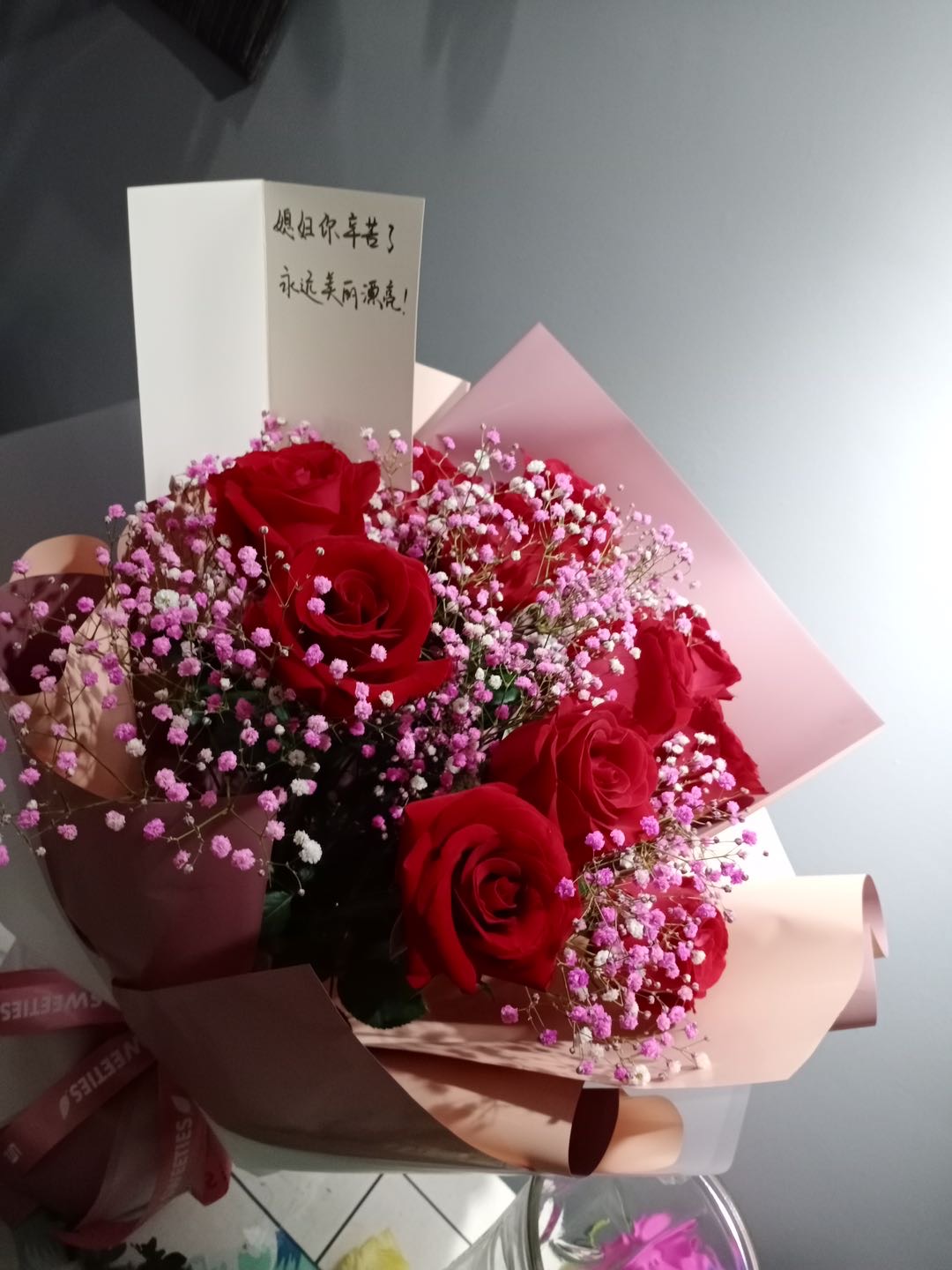 我们为您提供情人节红玫瑰的优质评价,包括情人节红玫瑰商品评价,晒单