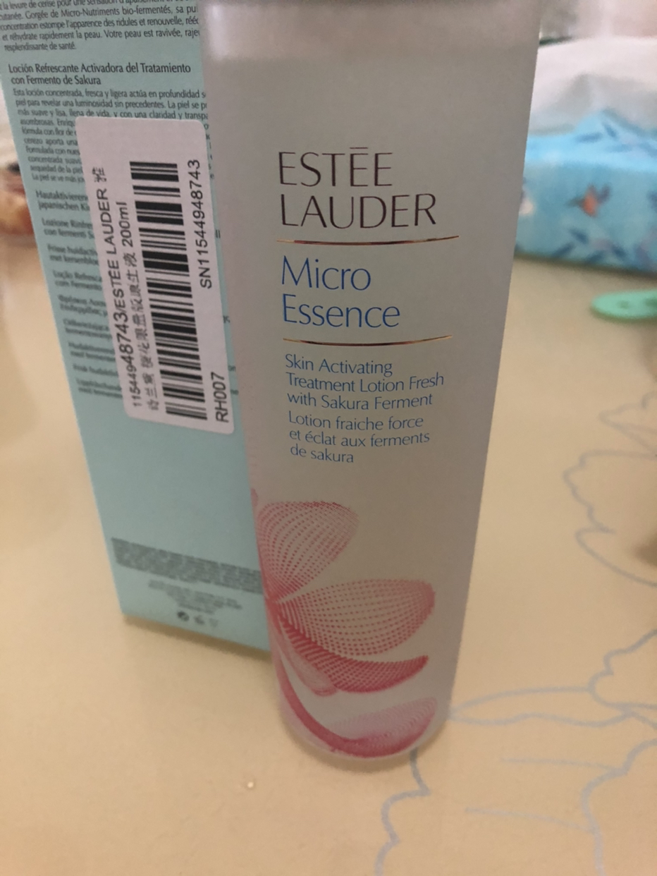 este lauder 雅诗兰黛 樱花限量版原生液爽肤水 200ml晒单图