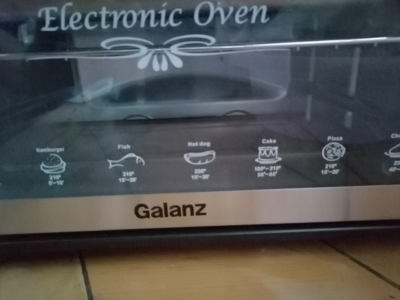 格兰仕(galanz) 电烤箱k12上下发热管多层烤位设置家用烘焙多功能32升