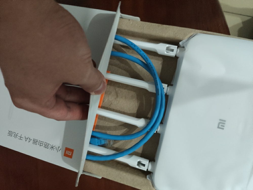 路由器4a千兆版(白色)无线家用穿墙wifi双频全千兆5g光纤级游戏路由器