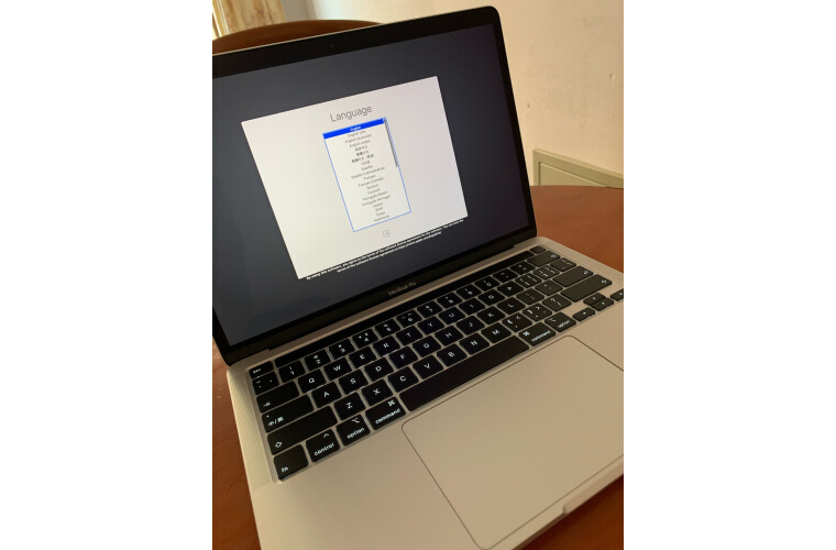 apple 苹果 2020新品 macbook pro 13.3英寸笔记本电脑 十代i5 2.