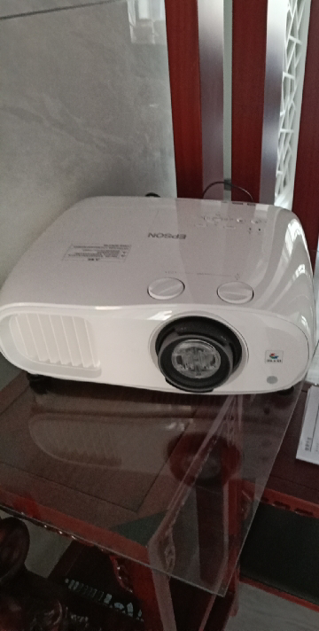爱普生tw7000无线投屏,爱普生tw5800和tw7000 爱普生(epson)ch-tw7000 家用娱乐电视4k超高清3d投影仪 投影机家用