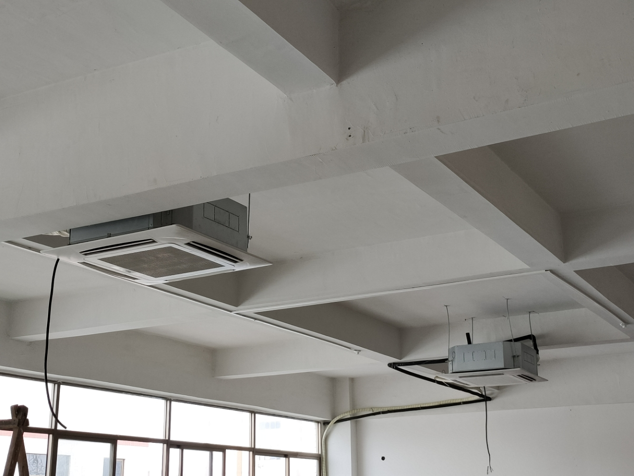 志高(chigo)5匹中央空调 吸顶空调 写字楼商铺商用 嵌入式天花机天井