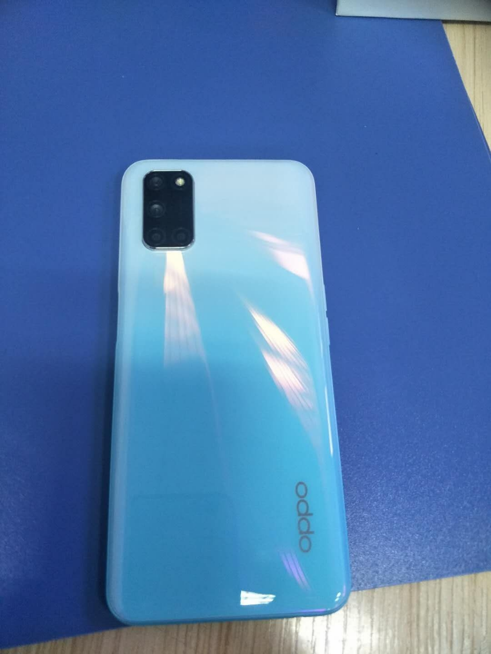 【送智能手环】oppo a52 星耀白 8g 128g 超清灵点全面屏 5000mah超大