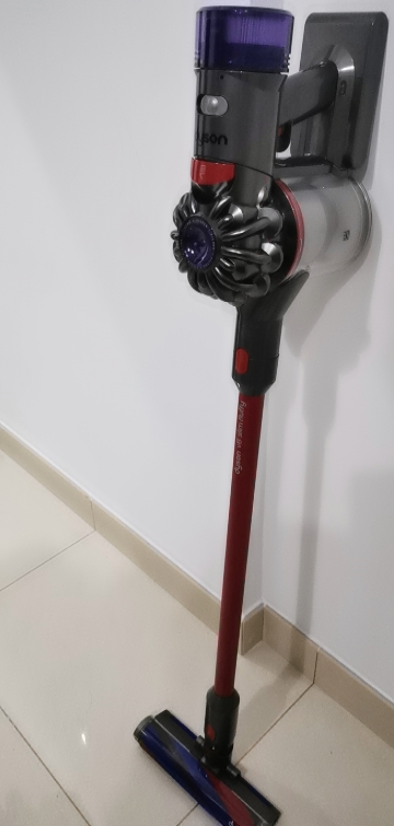 戴森(dyson)手持吸尘器 v8 slim 40分钟续航 家用除螨 整机过滤 软绒