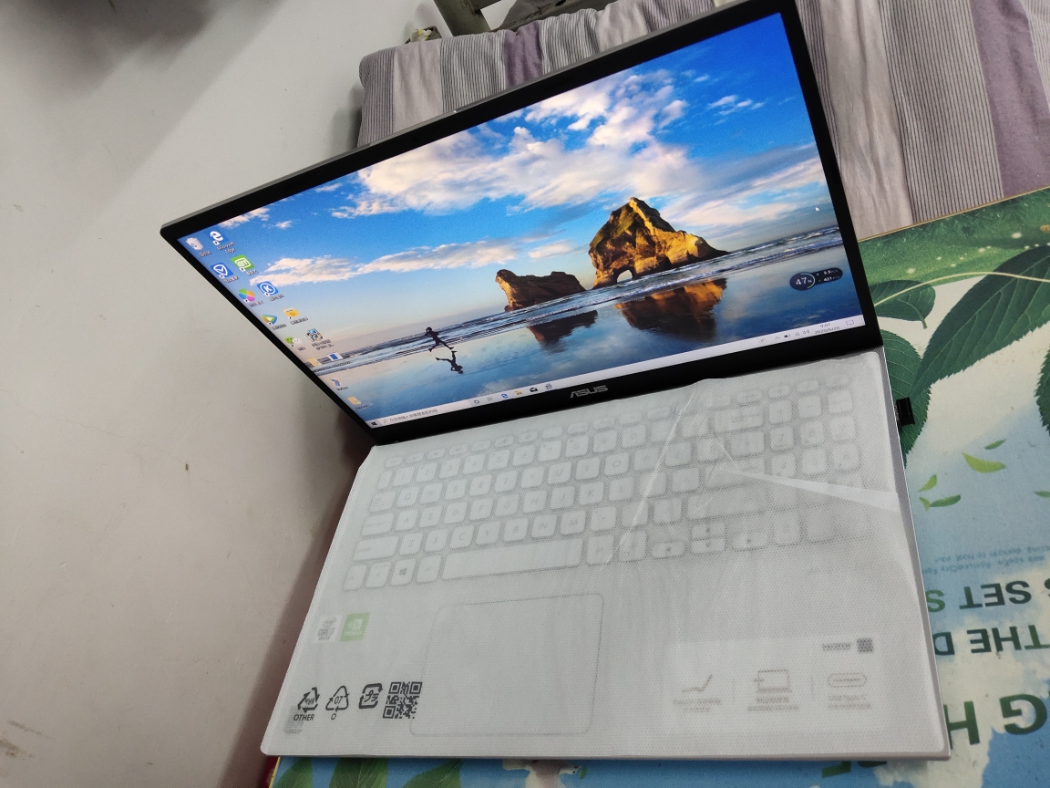 华硕(asus) vivobook15s v5000 十代酷睿i7 新版15.