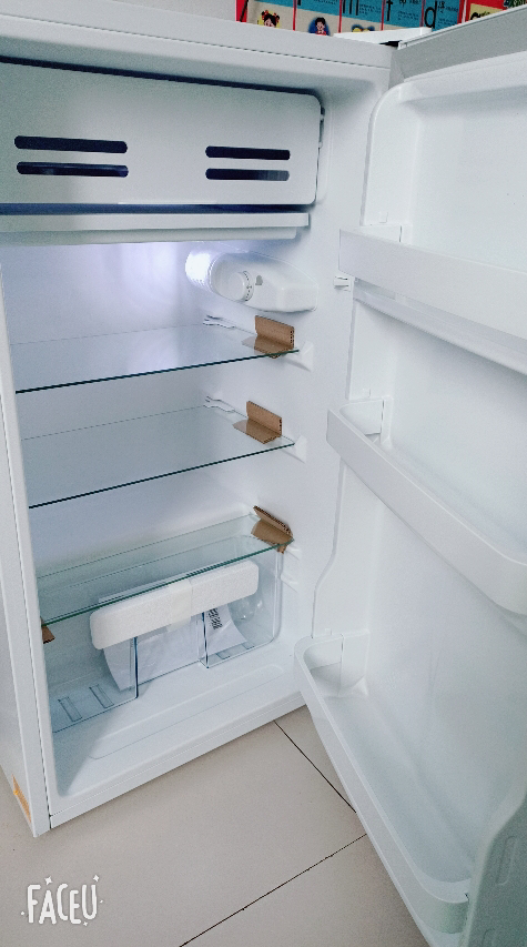美的(midea)bc-93m 单门冰箱 93升迷你小冰箱直冷 家用冷藏保鲜节能